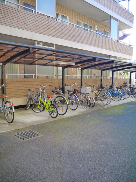 駐輪場 グランシャリオ三鷹
