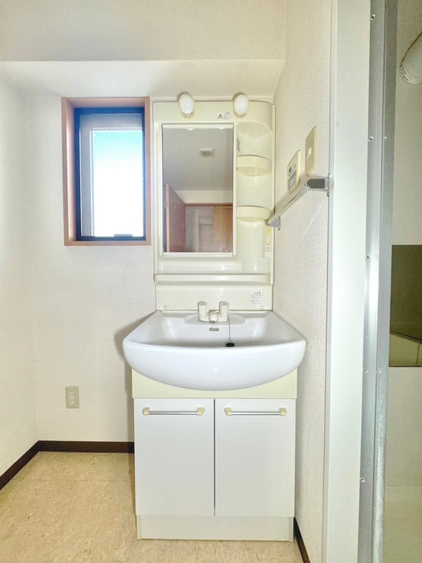 洗面 ペルテ市川Ⅱ