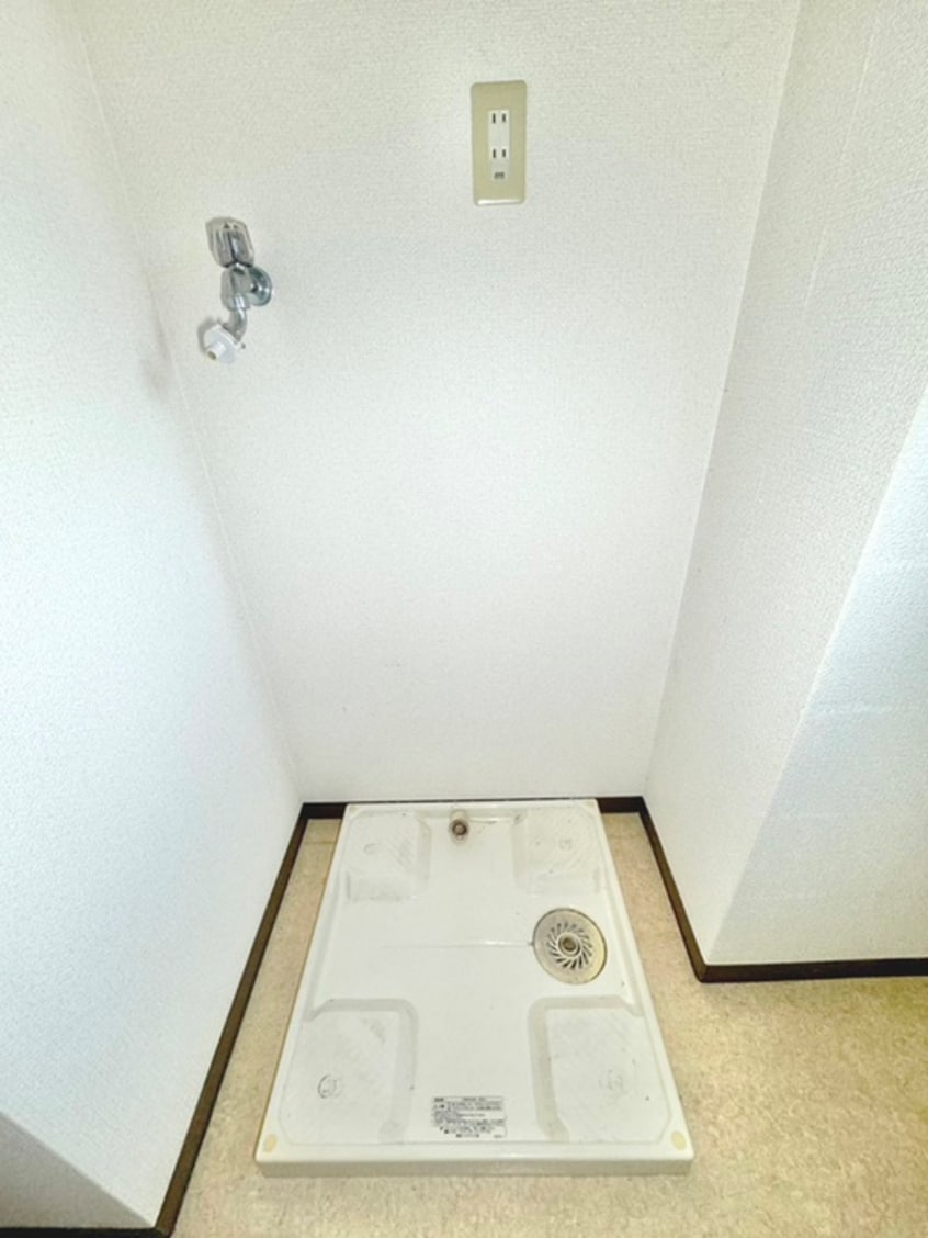 洗濯機置場 ペルテ市川Ⅱ