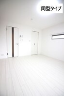 居室 フランシ－ル