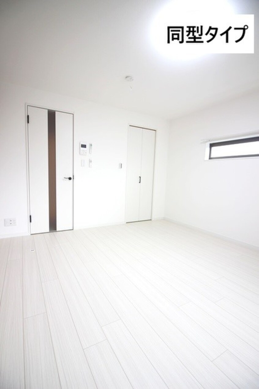 居室 フランシ－ル