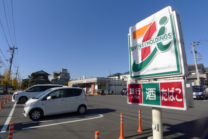 セブンイレブン(コンビニ)まで381m フランシ－ル