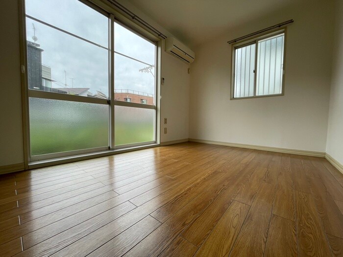 居室 テトラハウスタカラ