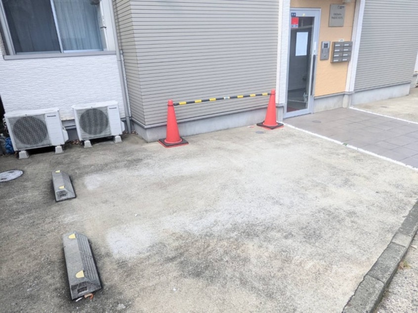 エントランス部分 YOKOHAMA MAJESTIC ROOTS