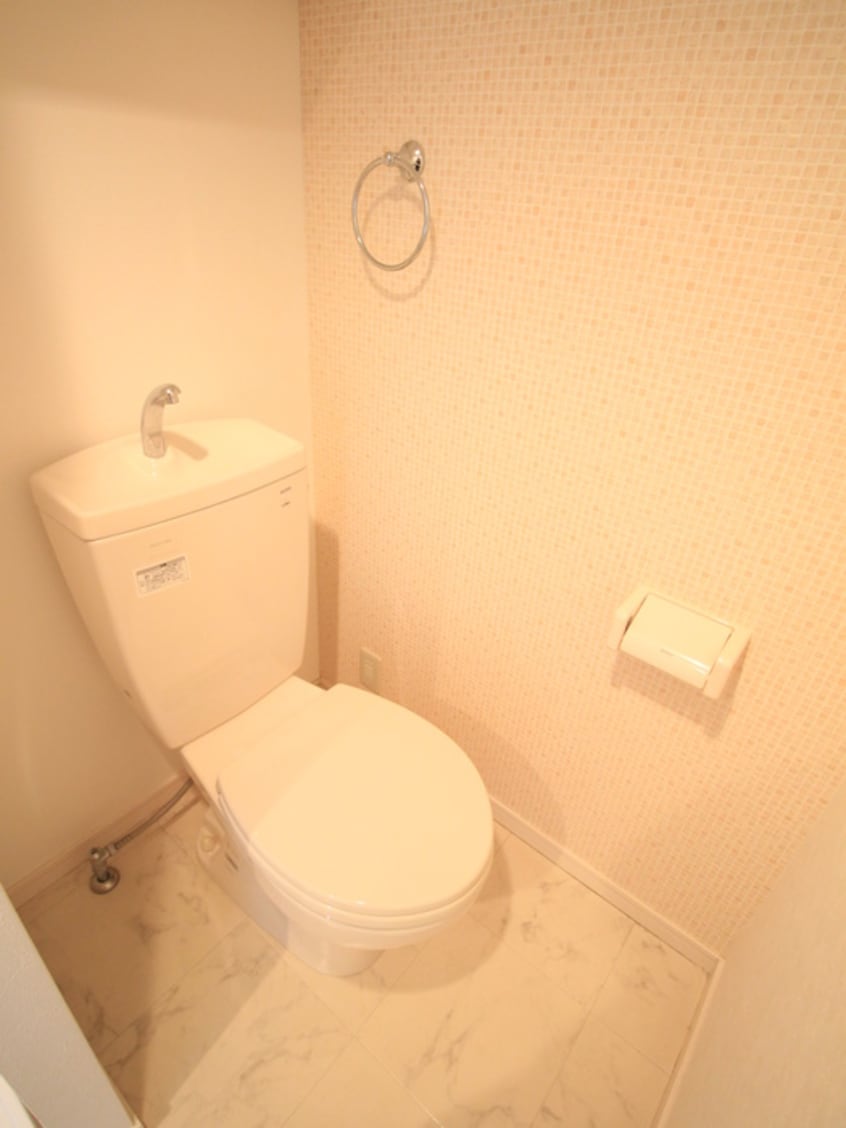 トイレ YOKOHAMA MAJESTIC ROOTS