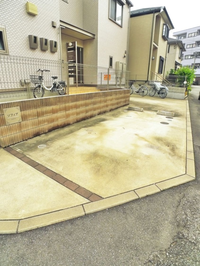 駐車場 ソフィア