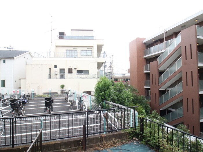 室内からの展望 ルーブルつつじヶ丘