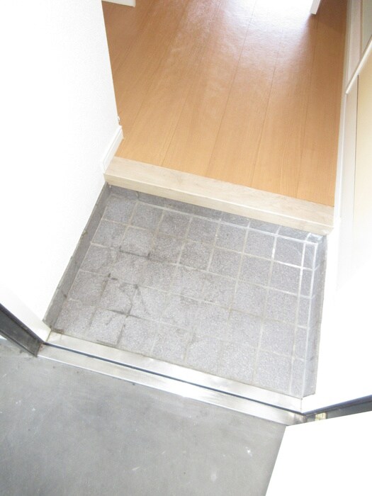 玄関 ＫＳＧマリーンオ－クラ