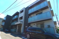 セピアレジデンス