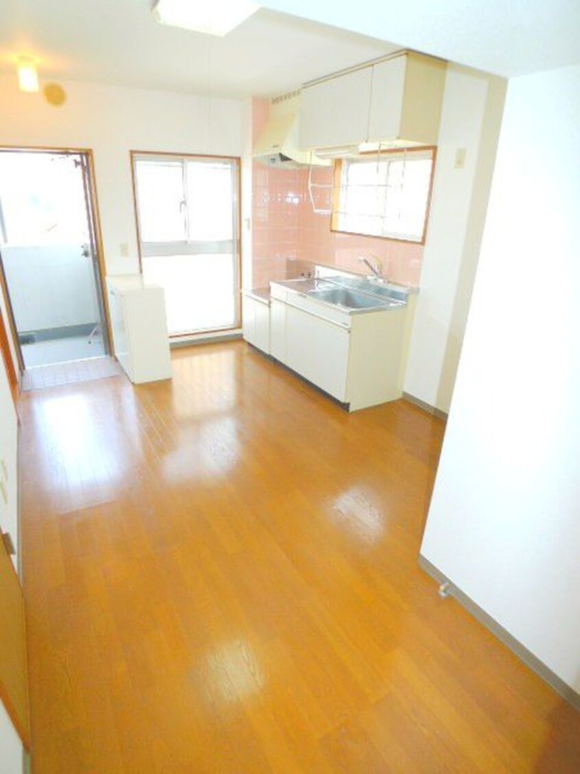 廊下 セジュールド．ミワ弐番館