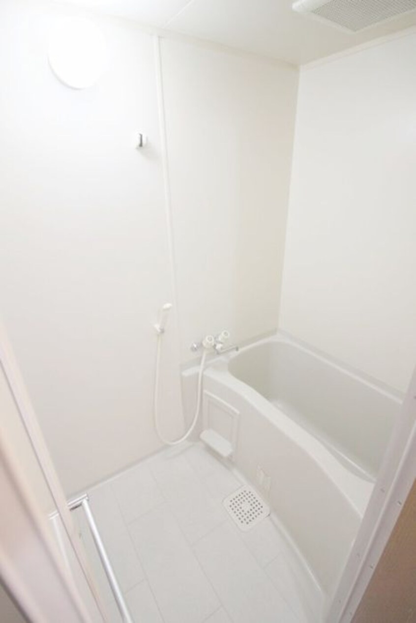 バス／シャワールーム等 セジュールド．ミワ弐番館