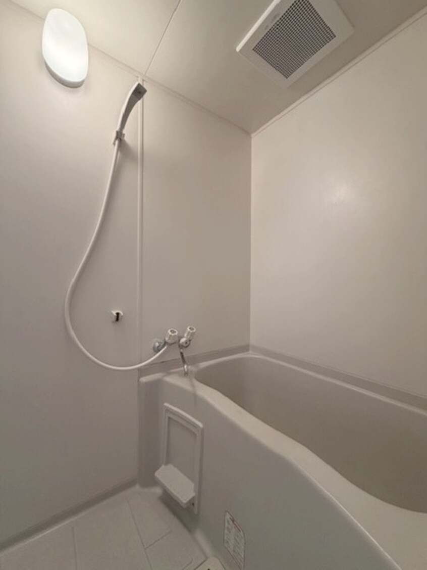 バス／シャワールーム等 セジュールド．ミワ弐番館