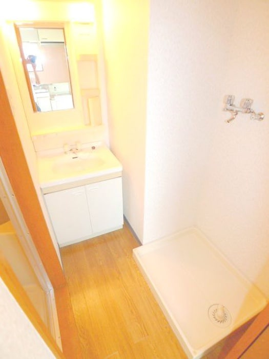 洗濯機置場 セジュールド．ミワ弐番館