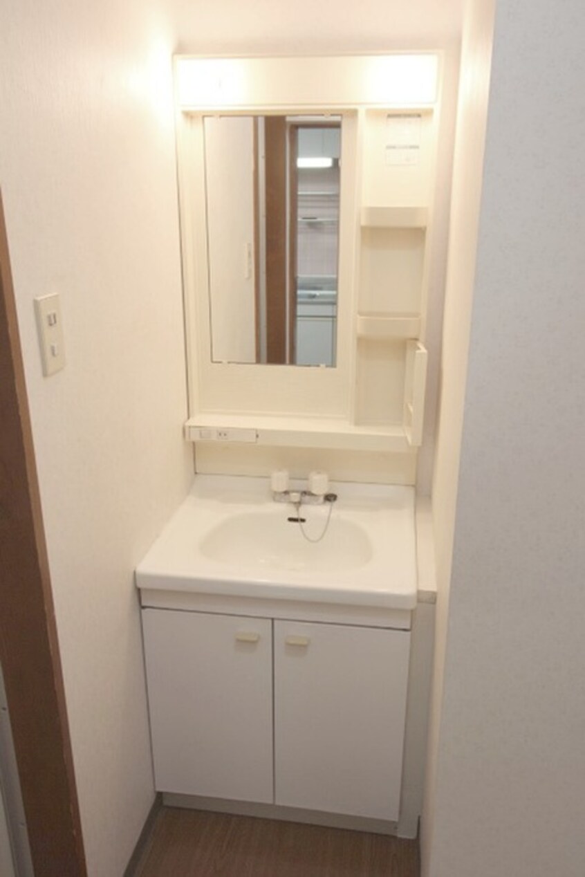 洗面 セジュールド．ミワ弐番館