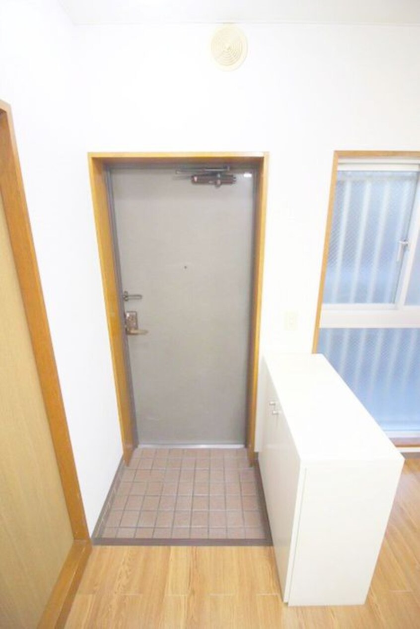 玄関 セジュールド．ミワ弐番館