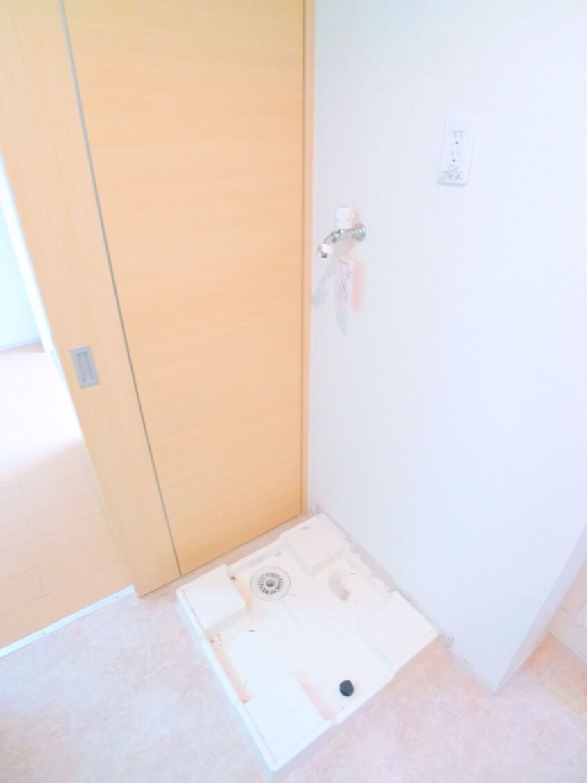 洗濯機置場 メゾンMORIKO