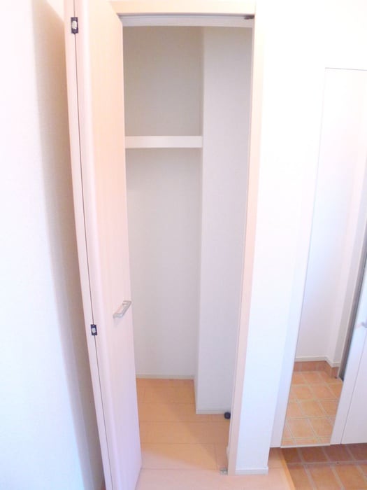 収納 メゾンMORIKO