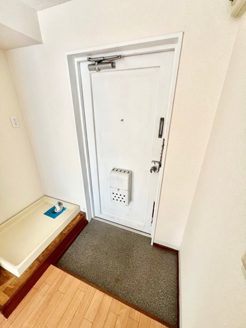 玄関 ホームズ稲田堤