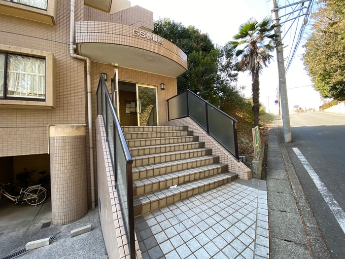 エントランス部分 ＧＳ壱番館