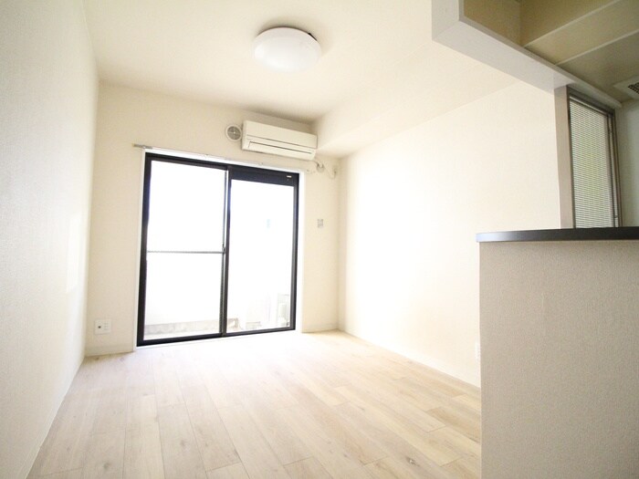 居室 ローズガーデンＡ５７番館