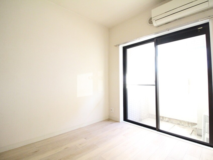 居室 ローズガーデンＡ５７番館