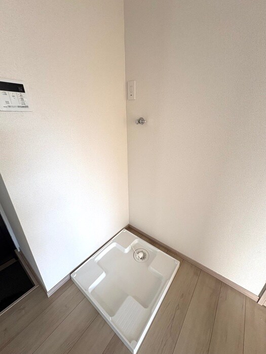 洗濯機置場 メゾン森　１