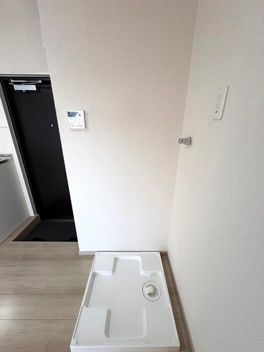 洗濯機置場 メゾン森　１