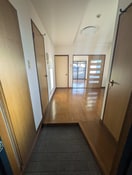 玄関 メゾン・ド・パ－シモン