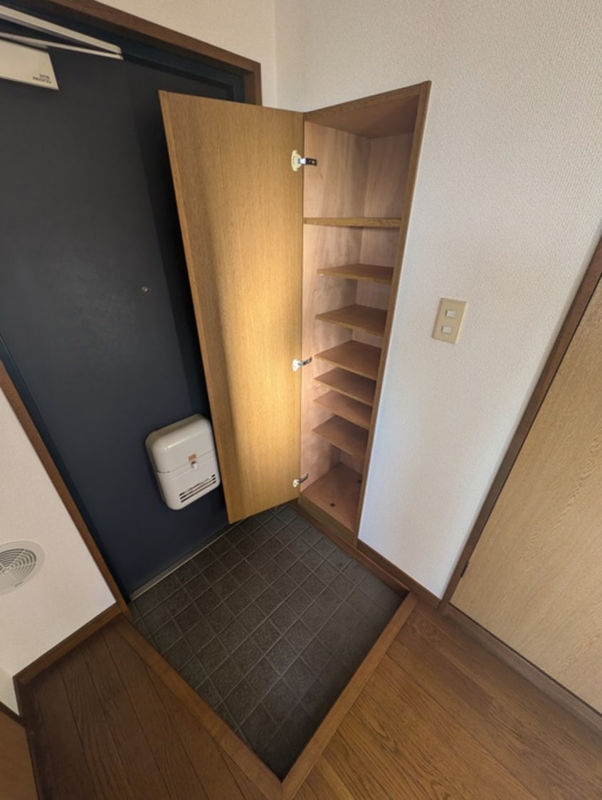 靴箱 メゾン・ド・パ－シモン