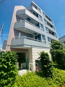 ELYCIONの外観