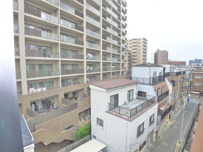 室内からの展望 プランドール北千住