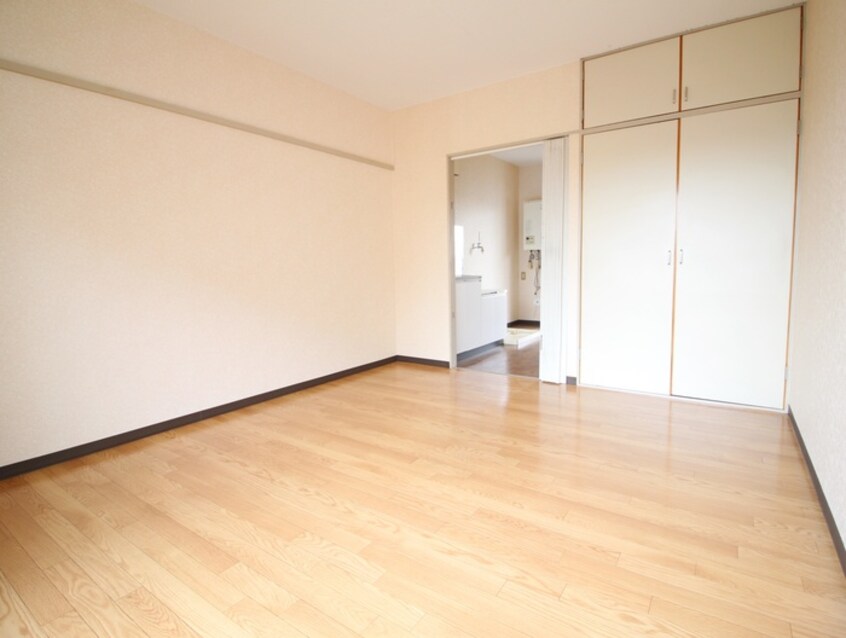 居室 ハイネス宮腰