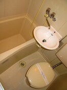 バス／シャワールーム等 ハイネス宮腰