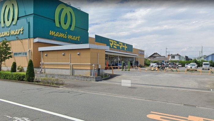 マミーマート中神店(スーパー)まで957m ハイネス宮腰