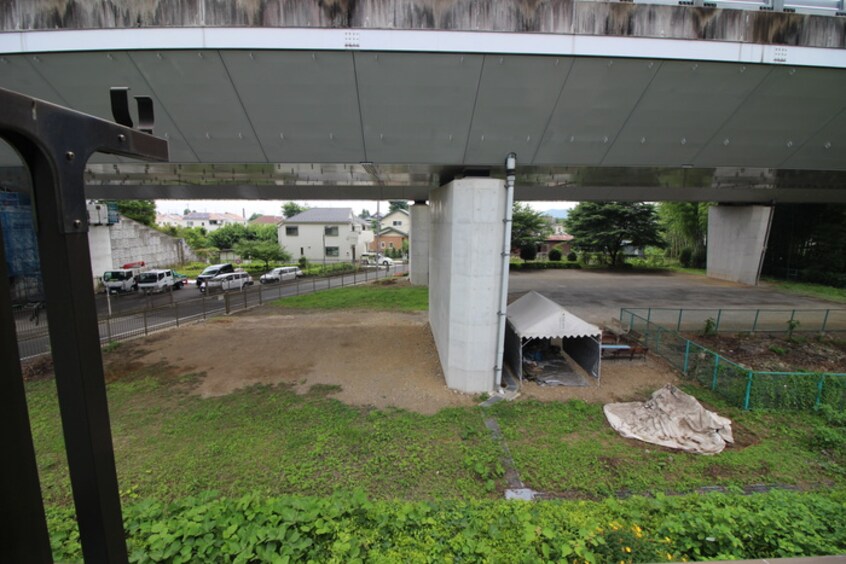 室内からの展望 フラワーヒルあきる野