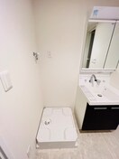 洗濯機置場 ＣＲＥＡＬ新富町