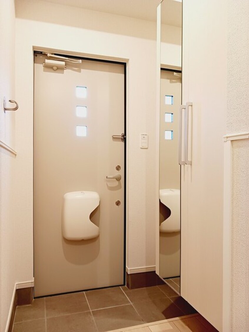 玄関 ベルメゾンイースト