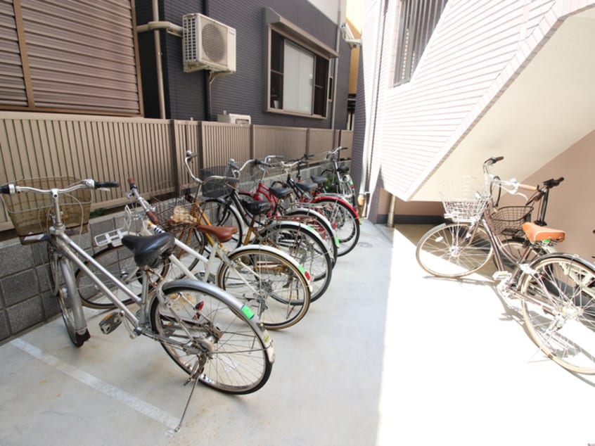 駐輪場 アルビオン・ボナ－ル