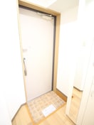 玄関 アルビオン・ボナ－ル