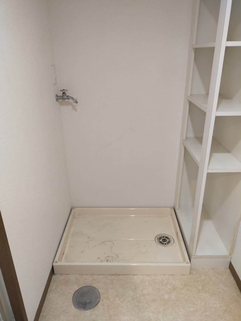 洗濯機置場 ロイヤルヒルズ高砂