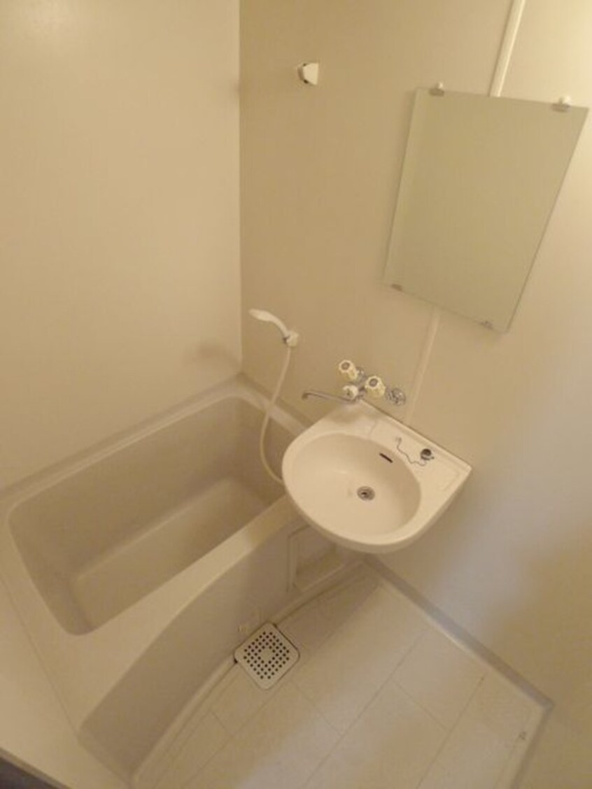 バス／シャワールーム等 本太イブキマンション