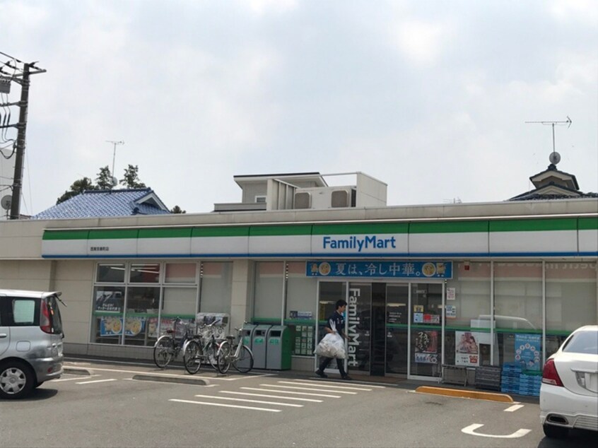 ファミリーマート西東京泉町店(コンビニ)まで220m プレジェルユ－