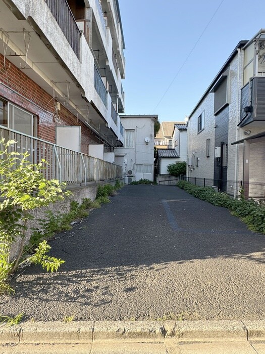 駐車場 天王マンション