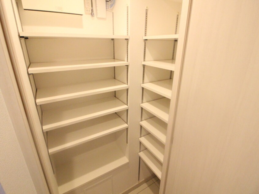 靴箱 ディームス大手町ノース