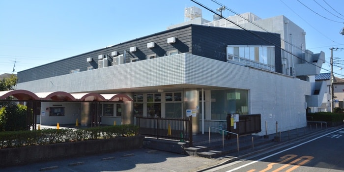 蕨市立図書館(図書館)まで215m パークサイド　Ｒ
