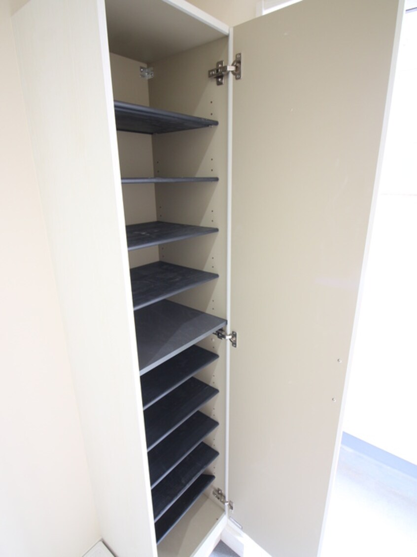 靴箱 メルベーユ川越