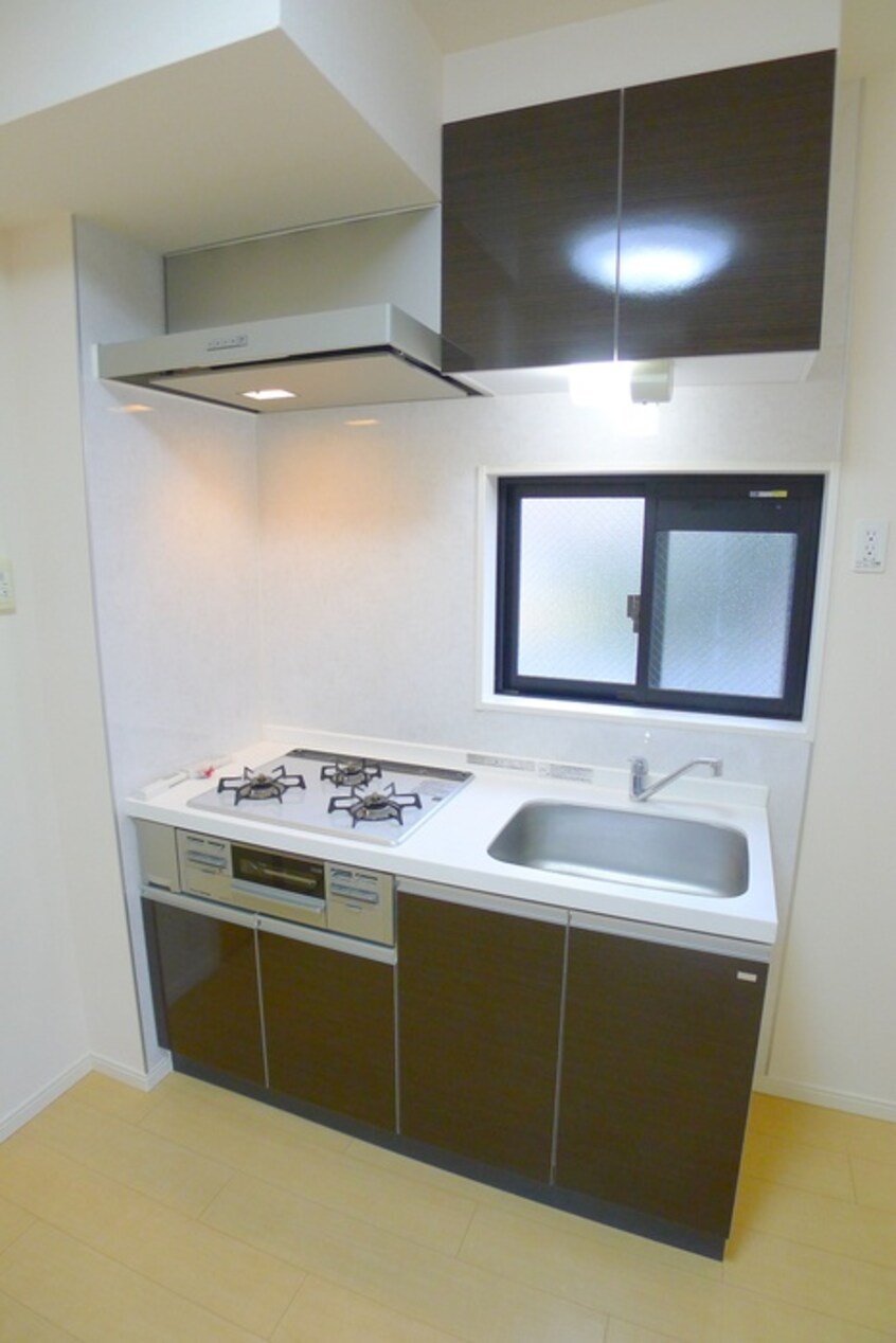 キッチン アンビシャス千葉城前