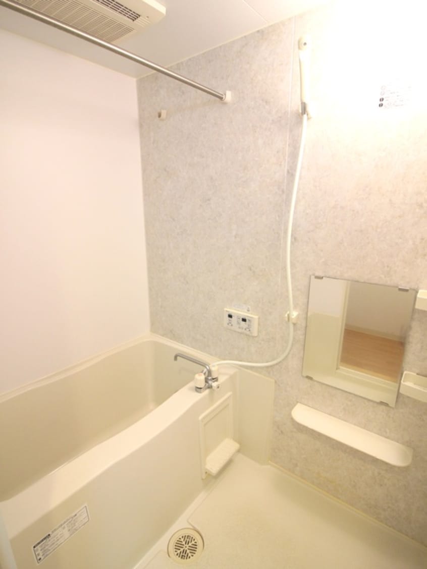 バス／シャワールーム等 アンビシャス千葉城前