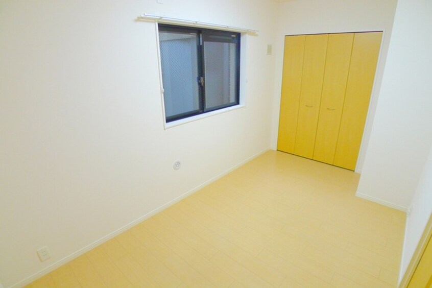 居室 アンビシャス千葉城前