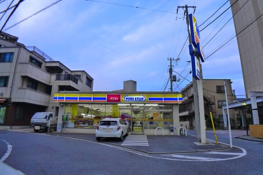 ミニストップ(コンビニ)まで230m アンビシャス千葉城前